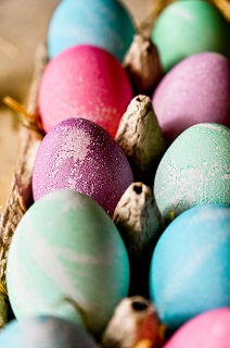 Photo by Anna Tis: https://www.pexels.com/photo/food-easter-egg-chicken-11747881/